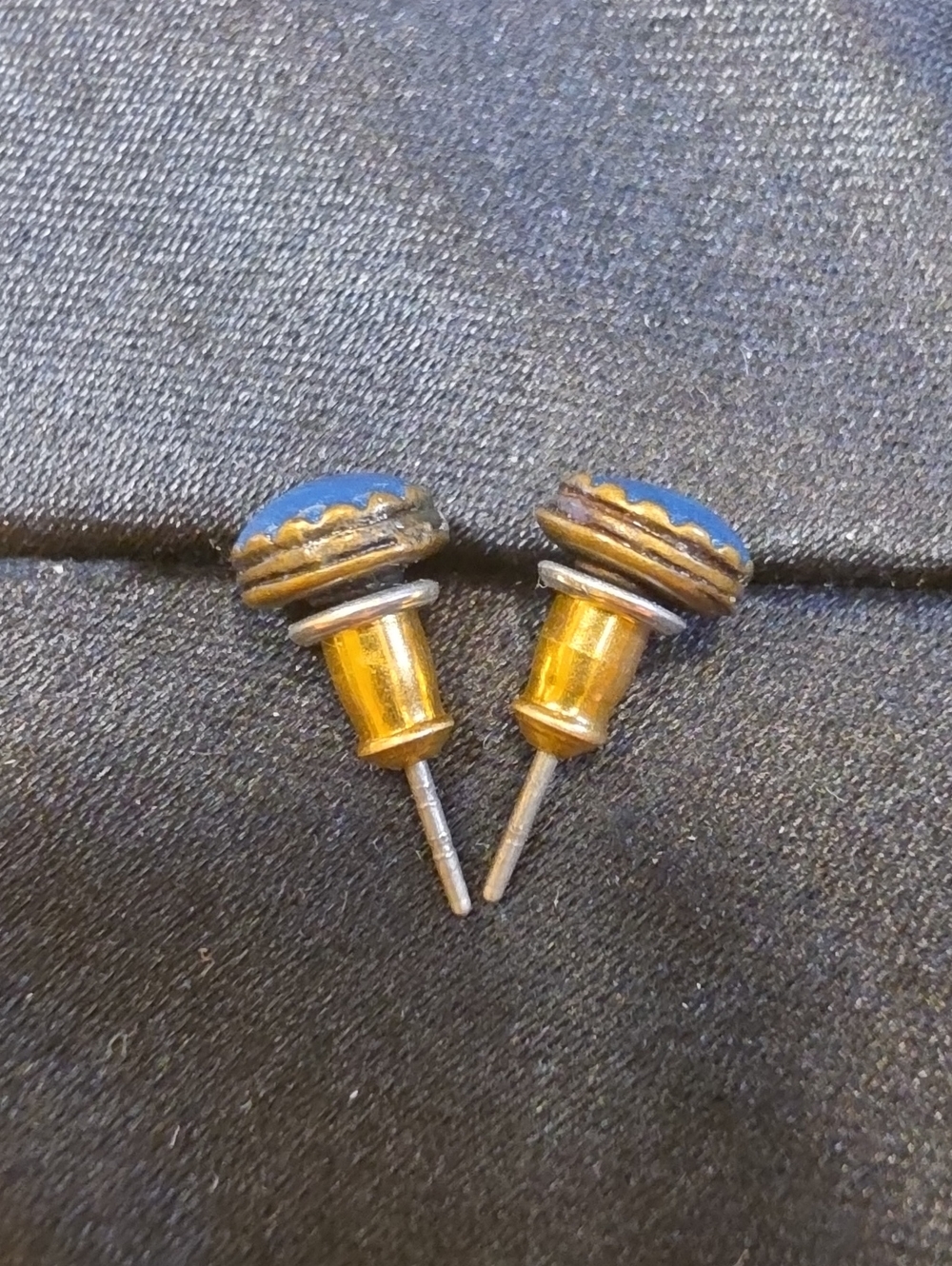Vintage Artisan Solid Metal & Blue Stone Stud Earrings ▪ Poss. Lapis or Sodalite
